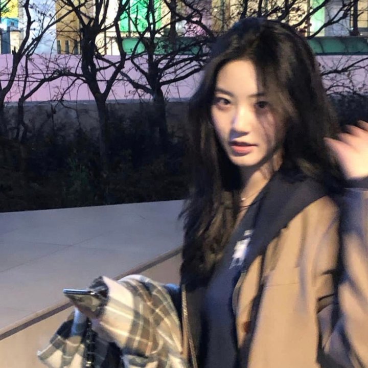 如何正常和另一个世界的怪异